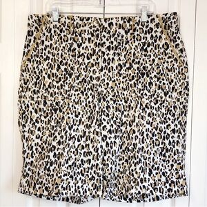 Chico's Smooth Stretch White Animal Print High-Rise Bermuda Shorts XL